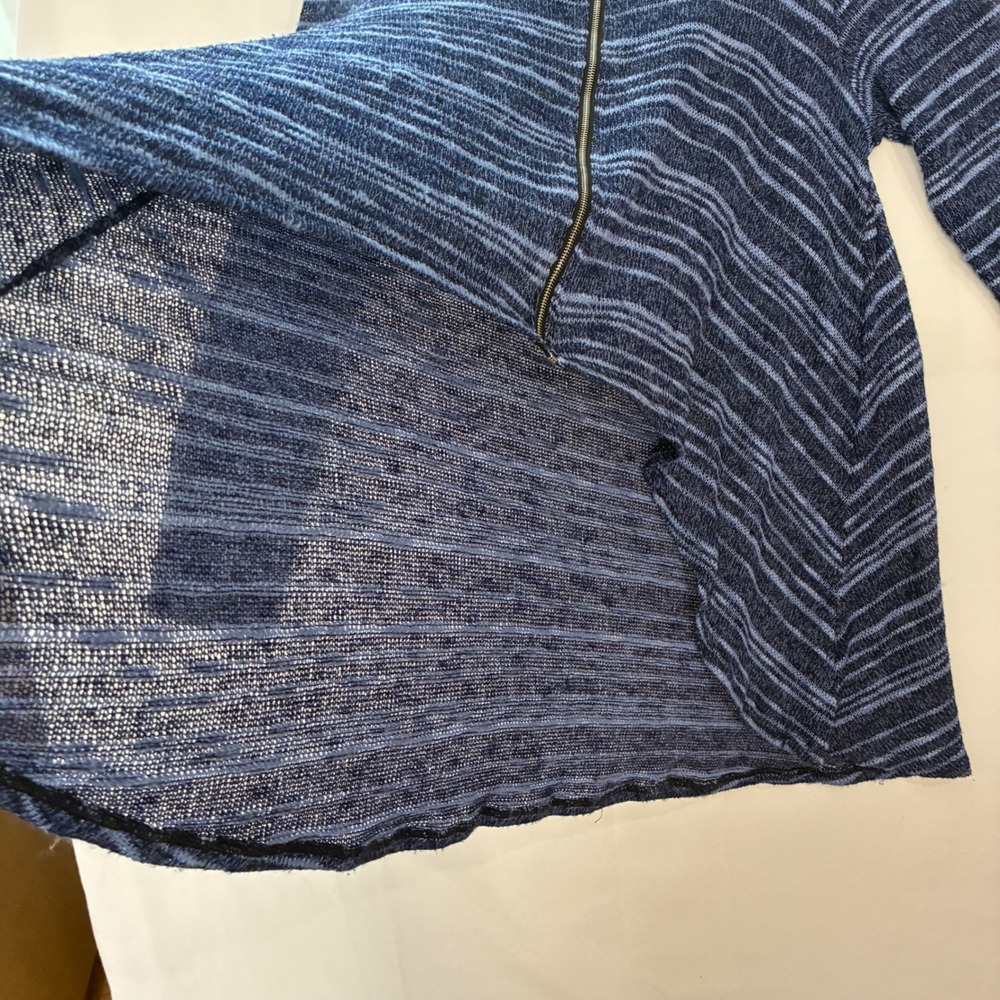 Comfy USA Sheer Cardigan Womens Medium Blue Striped Zip Up High Low Boho Coastal - Picture 7 of 10